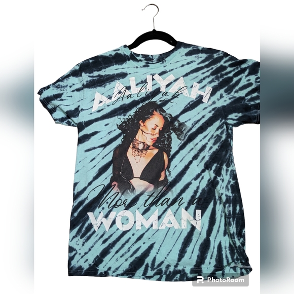 aaliyah Tops - Tie dye blue Aaliyah Tee
